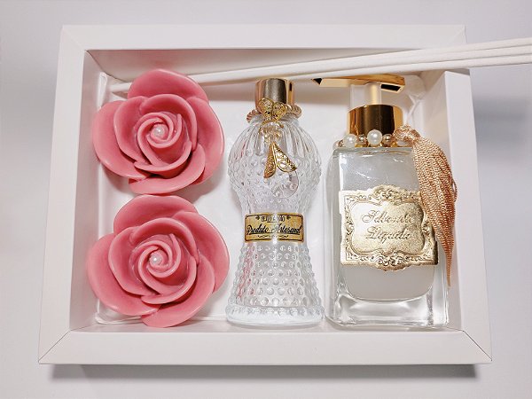 Kit Presente Exclusivo: Sabonete Líquido Luxo, Aromatizador Cinturinha e Sabonetes
