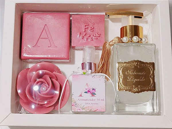 Kit Presente Personalizado: Sabonete Líquido Luxo, Home Spray e Sabonetes