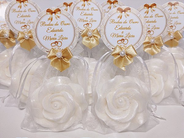 Lembrancinha Festa Bodas de Ouro: Sabonete Rosa Delicada