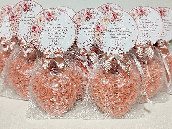 Lembrancinha de Aniversário 95 Anos: Sabonete Coração Provence