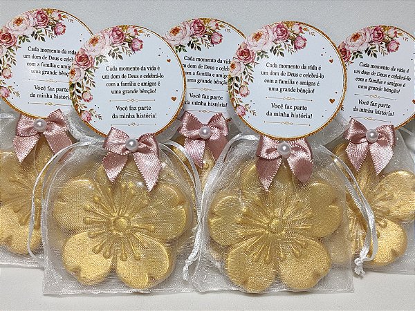 Lembrancinha de Aniversário 50 Anos: Sabonete Flor de Cerejeira