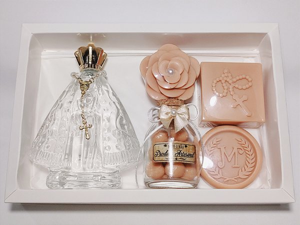 Kit Presente de Aniversário: Aromatizador Nossa Senhora com Sabonetes