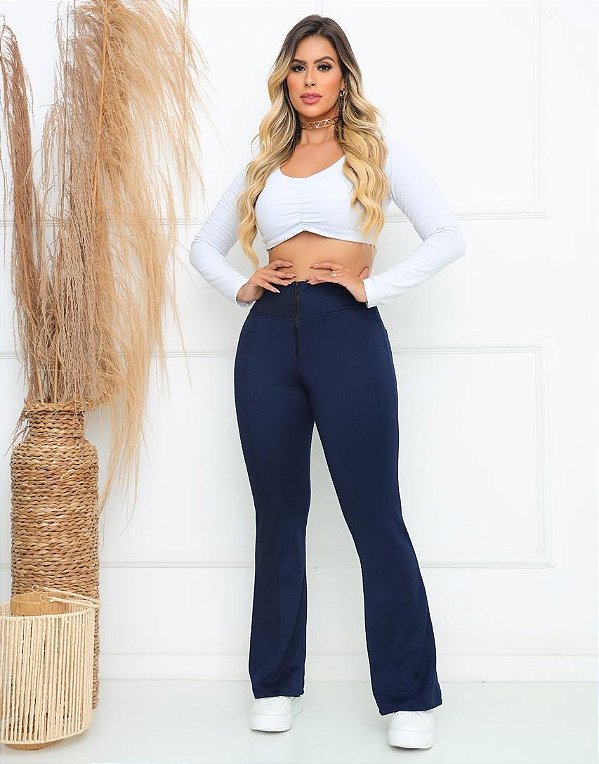 Calça Flare com Zíper e Bolsos Azul Marinho