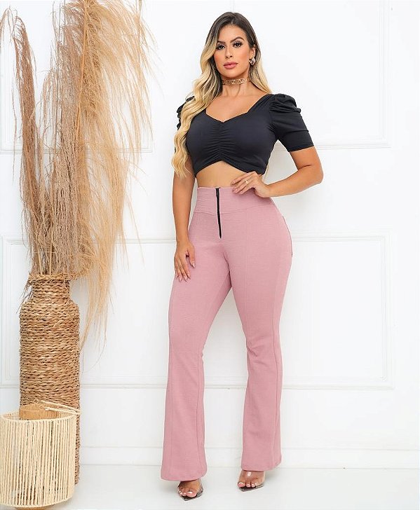 Calça Flare com Zíper e Bolsos Rosa