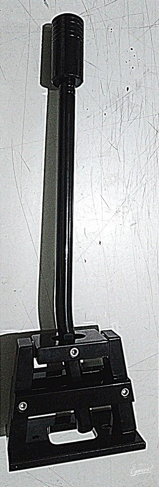 Alavanca de Engate Rápido - 47CM   preta