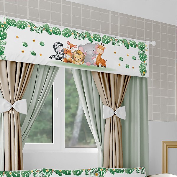 quarto de bebe safari com cortinas