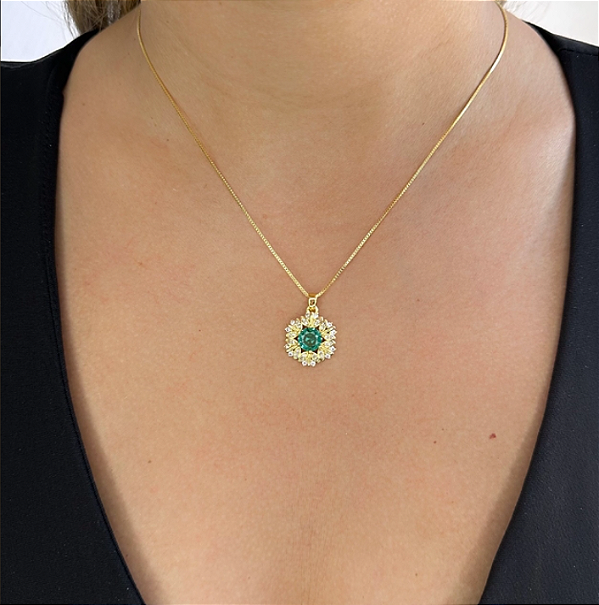 Conjunto Flor Cravejada Zircônia Central Turmalina
