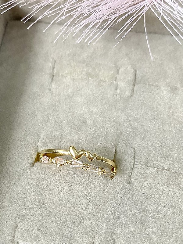 Anel Aro Duplo Corações e Baguetes em Zircônia Banhado a Ouro