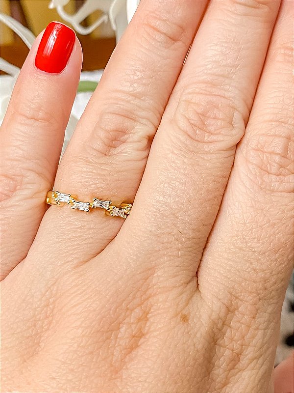 Anel Regulável com Zircônias Baguete Cristal