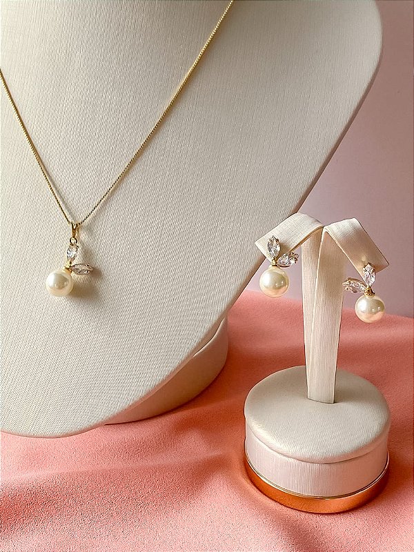 Conjunto Flor de Pérola com Zircônias