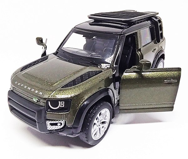 Land Rover Defender 110 Verde  - Escala 1/43 11 CM