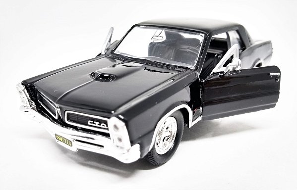 Pontiac GTO 1965 Preto - Escala 1/38 12 CM