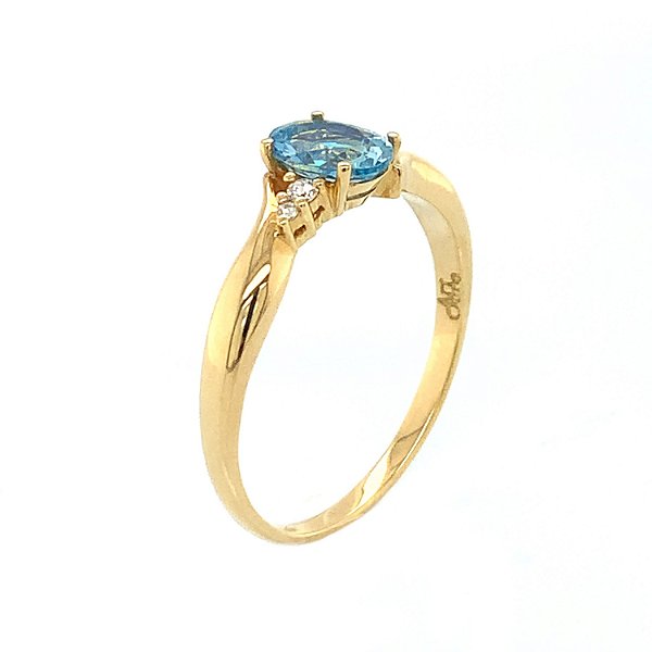 Anel de Água Marinha e Ouro Amarelo 18k (A13166)