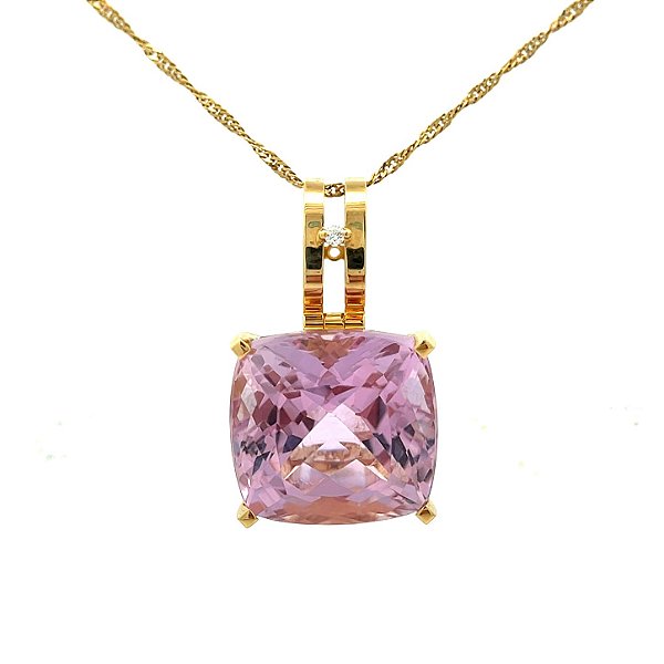 Pingente de Kunzita e Ouro Amarelo 18K (P11265)