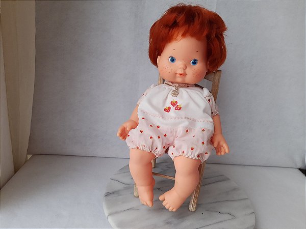 Boneca Morangao Estrela 34 cm, anos 80