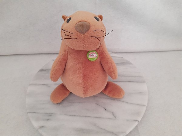 Pelúcia capivara promoção guaraná Antártica 20 cm