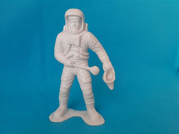 Ano 1970 ,Figura de vinil estática Astronauta colhendo amostra lunar, Apollo 11, do.Marx, 13,5 cm de altura