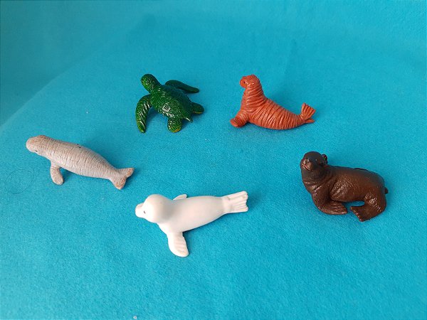 Miniatura Safari de bebês de criaturas do mar;. morsa, tartaruga, leão marinho, foca harpa, peixe boi  5-6 cm