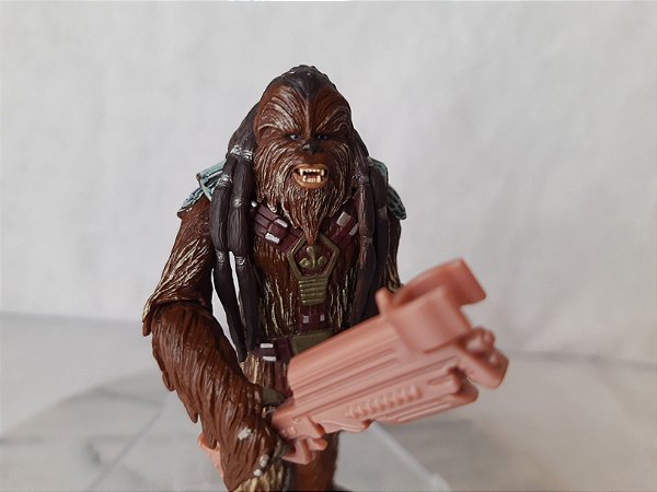 Boneco Star Wars Revenge of The Sith Tarfful wookie
