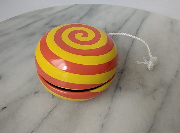 Yo-yo yoyo ioiô de metal amarelo  die Spielburg usado