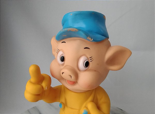 Boneco vi vinil  Porco Porquinho Pratico Estrela 23cm