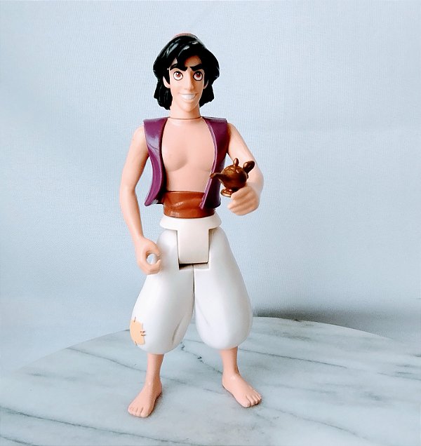 Boneco de vinil articulado. Aladim, Disney , 19 cm , usado