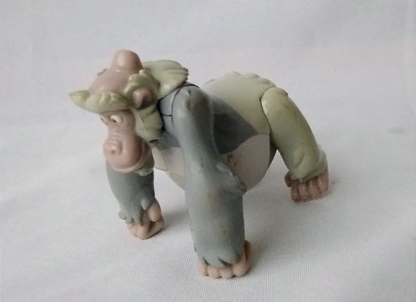 Miniatura Disney gorila Zugor articulado do Tarzan , 9 cm