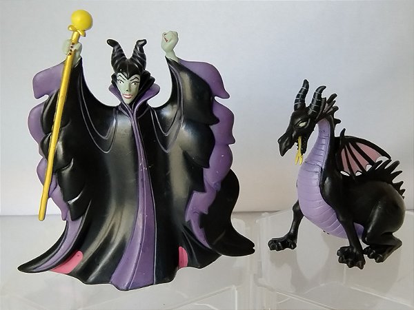 Miniatura Disney vilã Malévola 11cm e Malévola dragão 8cm de altura 9cm comprimento de A bela adormecida
