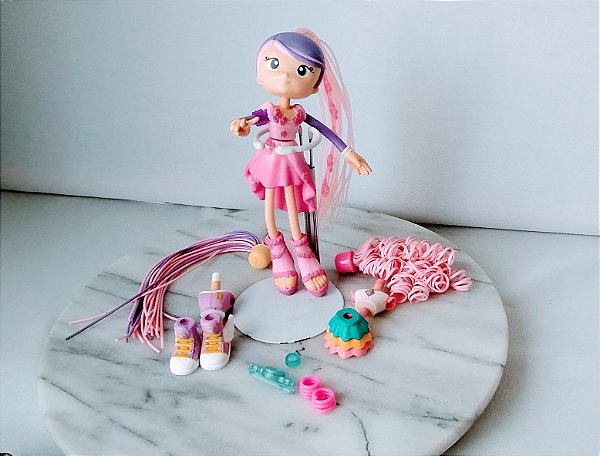 Boneca Betty Spaghetty com assessórios, Moose, 18 cm