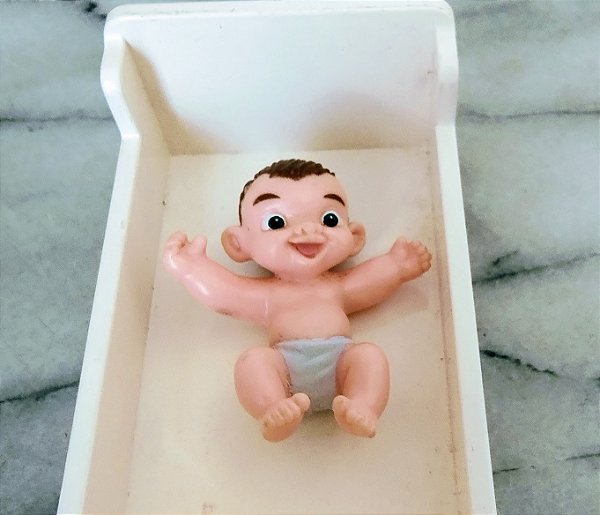 Miniatura Disney anos 90,  Tarzan bebe 4 cm