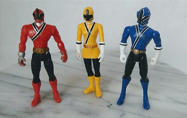 Bonecos  da Bandai, Power Rangers samurai azul, vermelho e amarelo, 10 cm