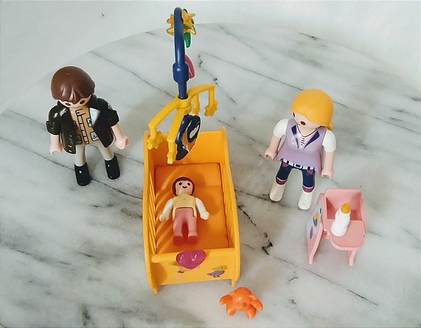 Playmobil, quarto de bebe com.bebe e pais