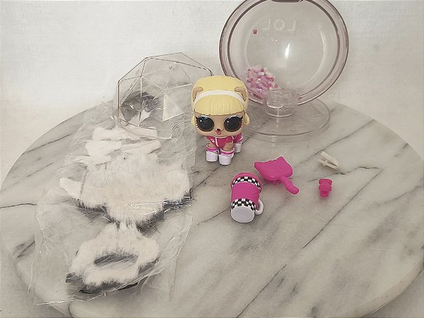 Lol surprise fluffy pets winter disco kitty 500