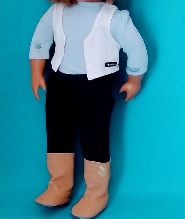 Roupa look American girl c/colete branco e botas um