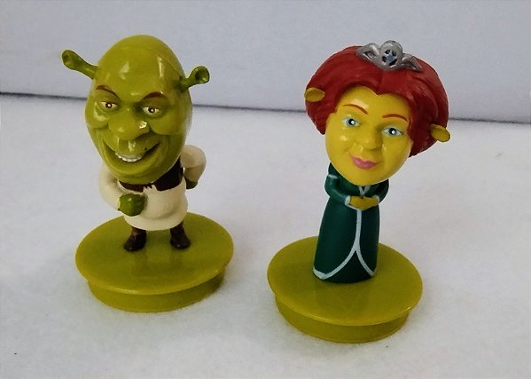 Bonecos bobblehead Shrek e Fiona DreamWorks, promoção Cinemark, 8 cm