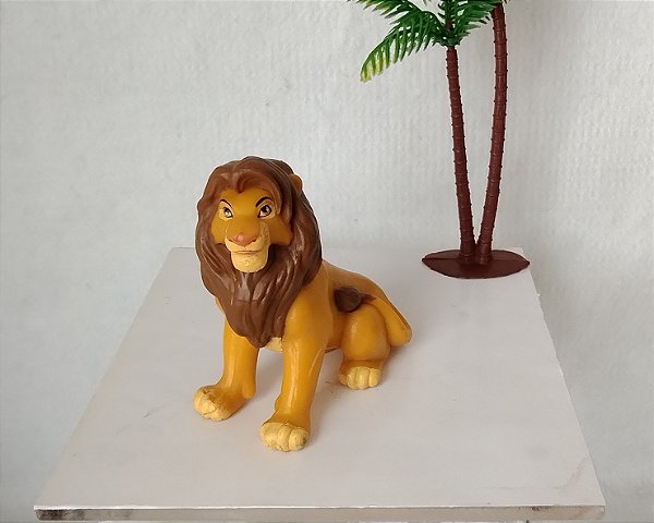 Miniatura Simba Adulto Rei Leão PVC Disney 1994 7,5cm
