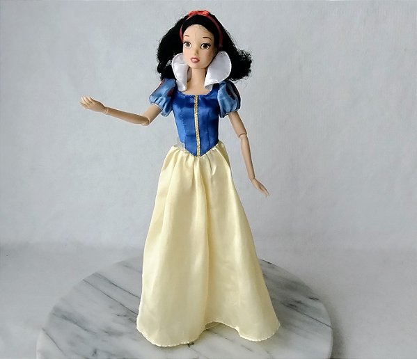 Boneca Branca de Neve Disney store  articulada 30 cm