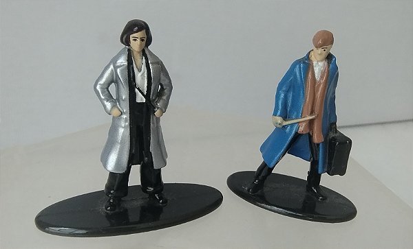 Nano metalfigs Tina Goldtein e Newt Scamander 4,5 cm, de Animais fantásticos e onde habitam Warner Bros/ Jada toys