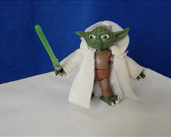 Boneco Star Wars Clone Wars 2009 Yoda desenho animado 5cm