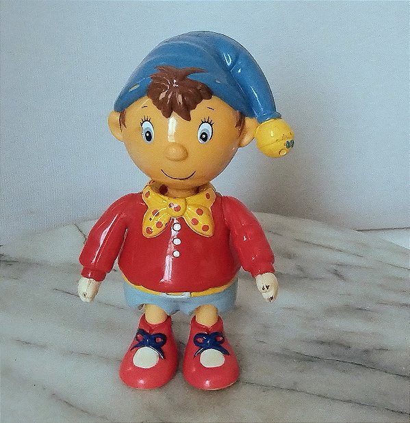 Boneco de plástico articulado Noddy ,( Oui oui in Frances ), chocalho, bobblehead , 13 cm, do cartoon do mesmo.nome, anos 90