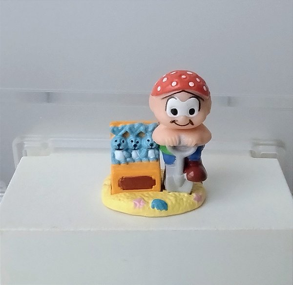 Miniatura de 3 cm Cebolinha pirata com 3 coelhinhos turma da Monica, coleção Conto de fadas 2002 / 2003