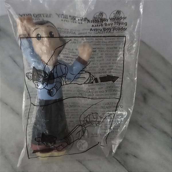 Boneco Astro boy voando. Colecao McDonald's 2010 lacrado