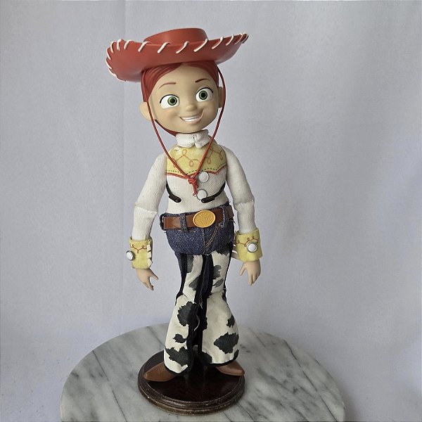 Boneca Jessie 38 cm do Toy Story Disney Pixar,fala inglês,Thinkway Toys