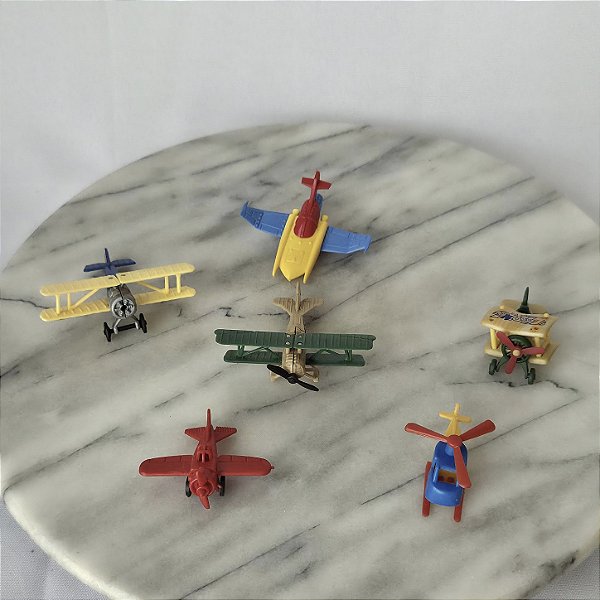 Miniatura de plástico aviões e helicópteros kinder ovo e outros srm marca, lote de 6