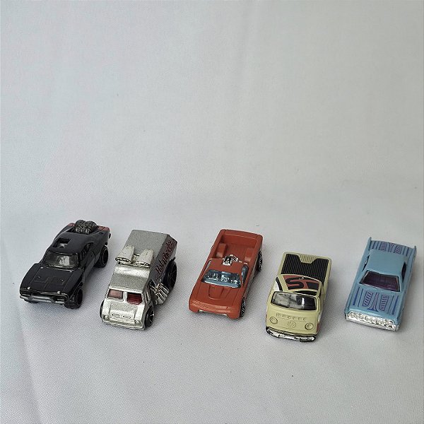 Miniaturas Hot Wheels lote de 5, 2003/4/7/16/17 inclui Dodge charger '70