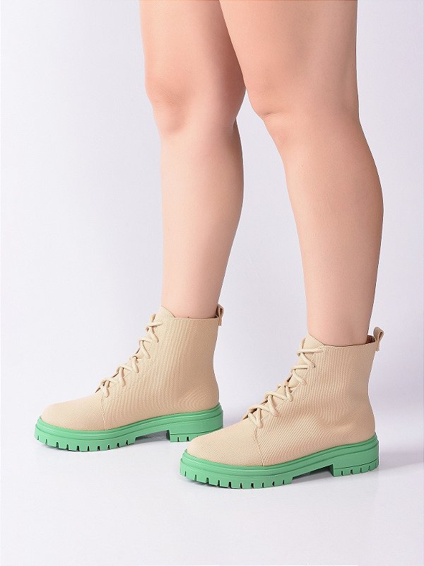 Bota Tratorada Lona Nude Solado Verde