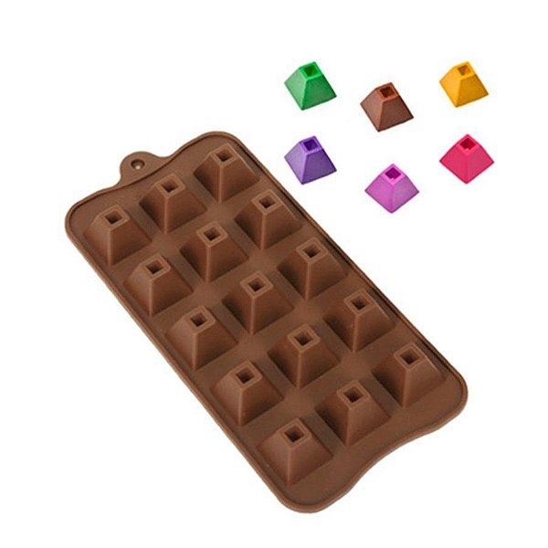 Molde Silicone Chocolate - Pirâmide - FT010 - 1 unidade - Silver Plastic - Rizzo Embalagens