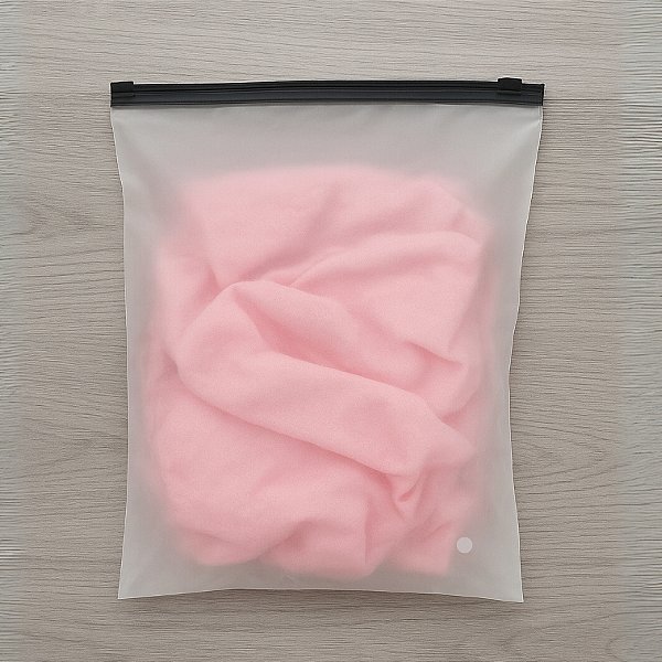 Saco Trilho Zip Preto - Transparente Fosco Com Furo - 20x30cm - 50 unidades - Rizzo