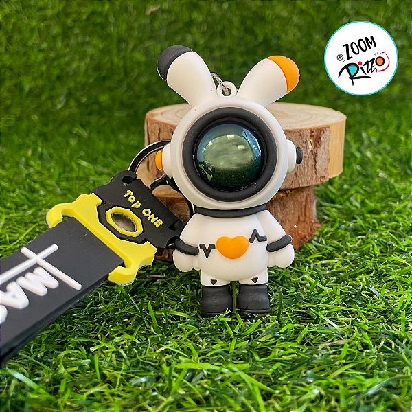 Chaveiro Coelho Astronauta - Preto e Laranja - 7,5cm - 1 unidade - Rizzo