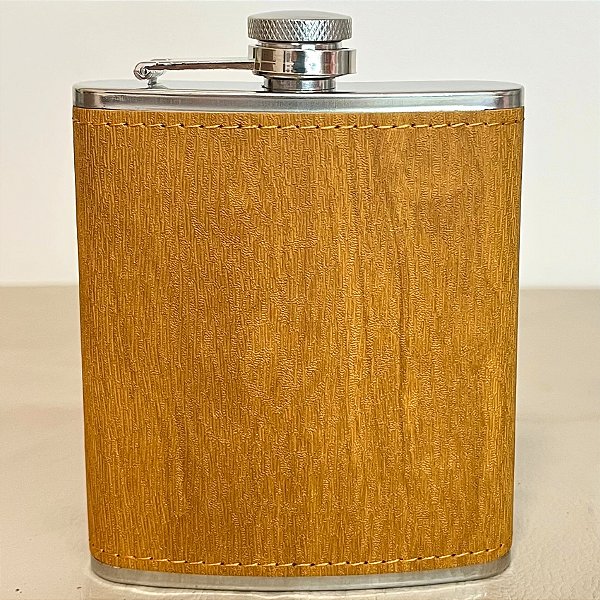 Cantil Inox com Couro Claro de Bolso para Whisky - 175ml - 1 unidade - Rizzo
